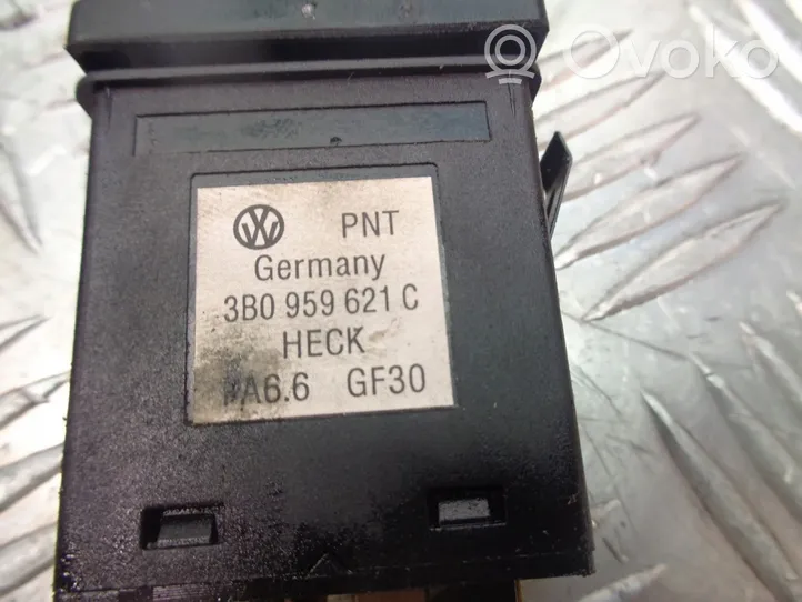 Volkswagen PASSAT B5.5 Przycisk / Włącznik podgrzewania lusterek 3B0959621C