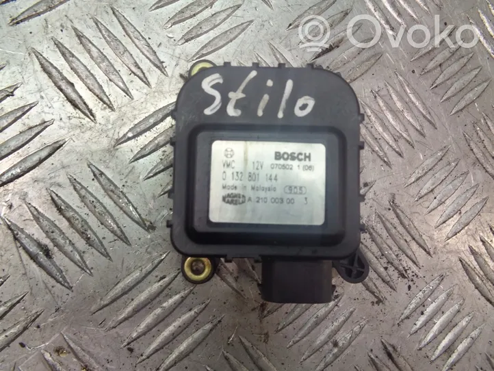 Fiat Stilo Silniczek nagrzewnicy nawiewu klimatyzacji A/C 0132801144
