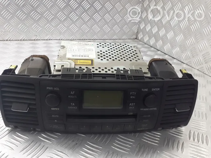 Toyota Corolla E120 E130 Radio/CD/DVD/GPS-pääyksikkö 86120-02380