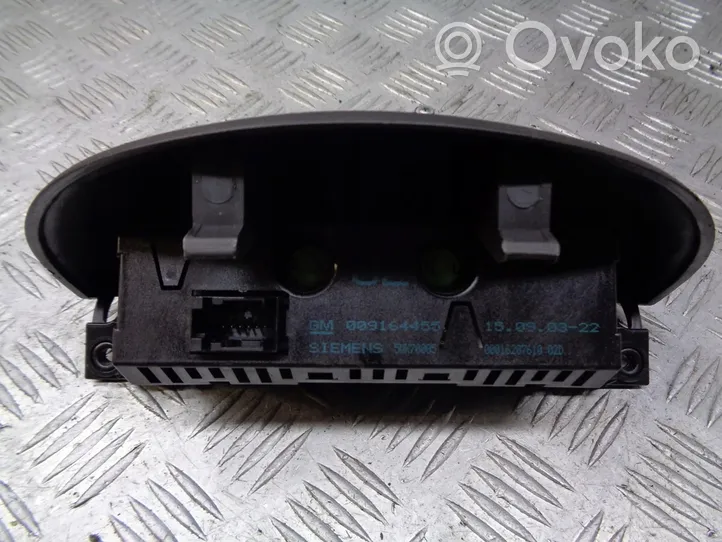 Opel Corsa C Clock 009164455