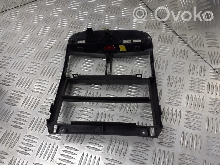 Peugeot 307 Console centrale, commande de multimédia l'unité principale 9634505077