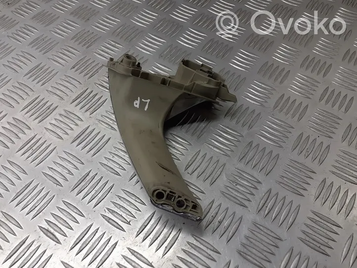 Nissan Primera Maniglia interna per portiera anteriore 80671BA