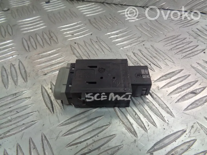 Renault Scenic I ESP (stability program) switch 8200024492