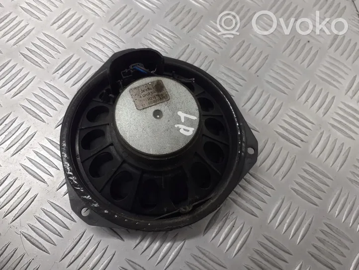 Opel Zafira B Enceinte subwoofer 2442355