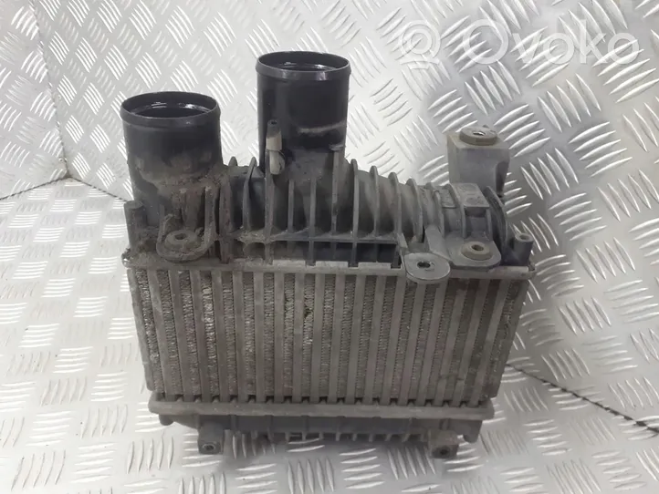 Toyota Avensis Verso Chłodnica powietrza doładowującego / Intercooler 873087D