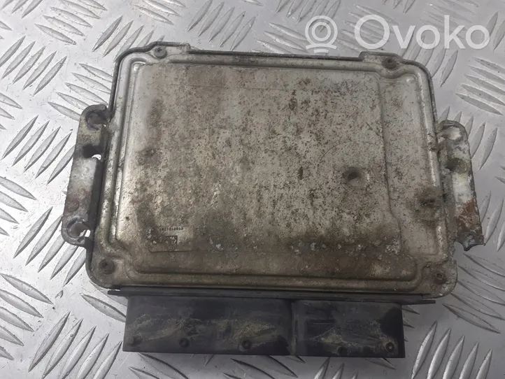 Opel Zafira B Unité de commande, module ECU de moteur 55205622