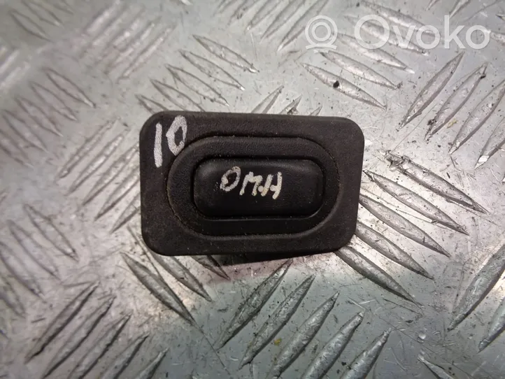 Opel Meriva B Przełącznik / Przycisk otwierania szyb 24407699