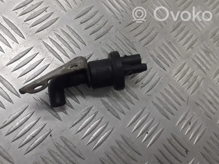 Mercedes-Benz A W168 Vacuum valve A0004764532