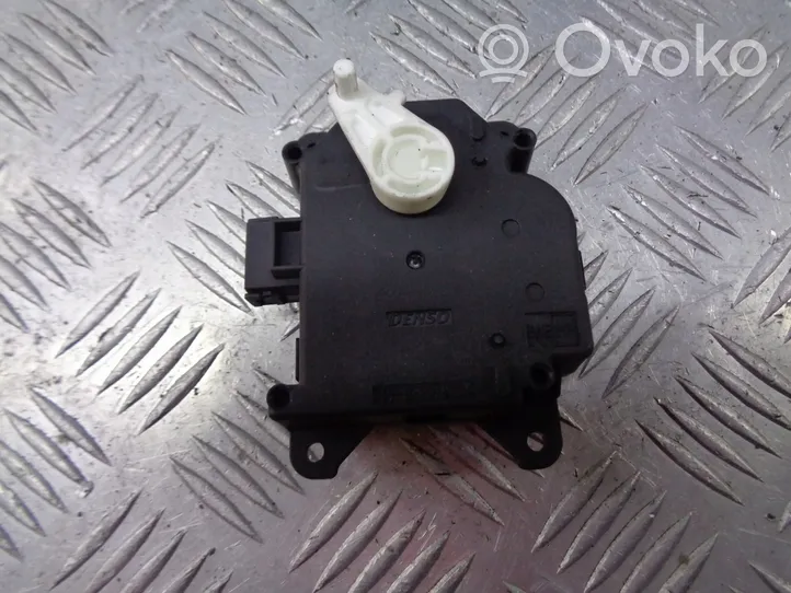 Mitsubishi Colt CZ3 Moteur actionneur de volet de climatisation AE063700-8320