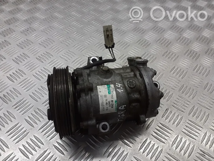 Opel Tigra B Ilmastointilaitteen kompressorin pumppu (A/C) 24461719