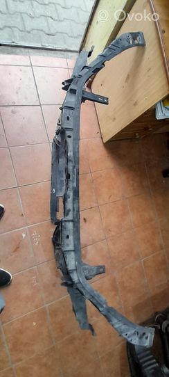 Audi Q7 4L Pannello di supporto del radiatore 