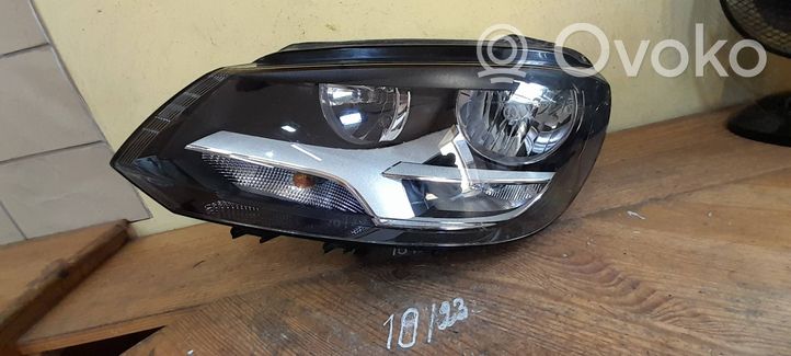 Volkswagen Eos Lampa przednia 