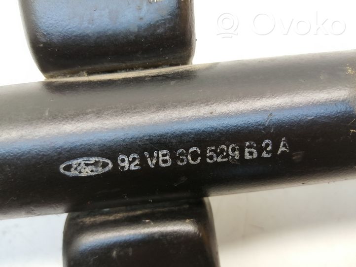 Ford Transit Ohjauspyörän akseli 92VB3C529B2A