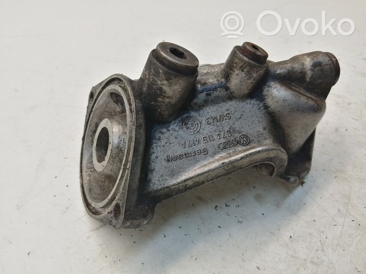 Volkswagen Transporter - Caravelle T4 Supporto di montaggio del filtro dell’olio 074115417A