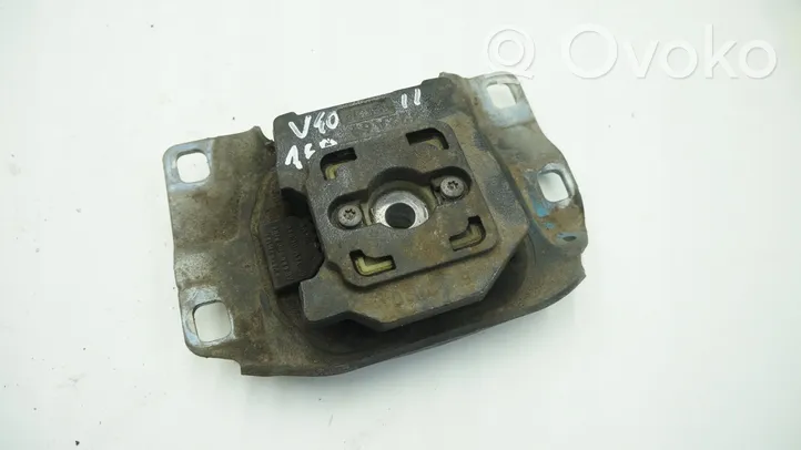 Volvo V40 Supporto di montaggio scatola del cambio AV617M121AB