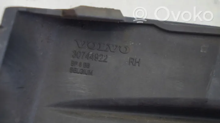 Volvo S40 Grille inférieure de pare-chocs avant 30744922