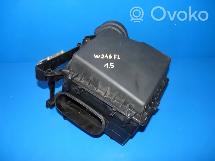 Mercedes-Benz A W176 Boîtier de filtre à air A6070900301