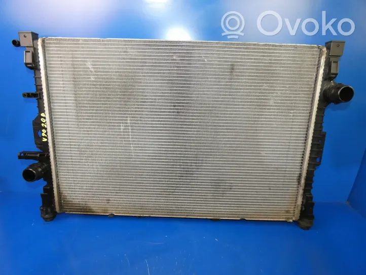 Volvo V70 Coolant radiator 