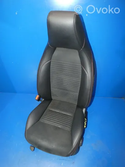 Mercedes-Benz CLA C117 X117 W117 Front driver seat 