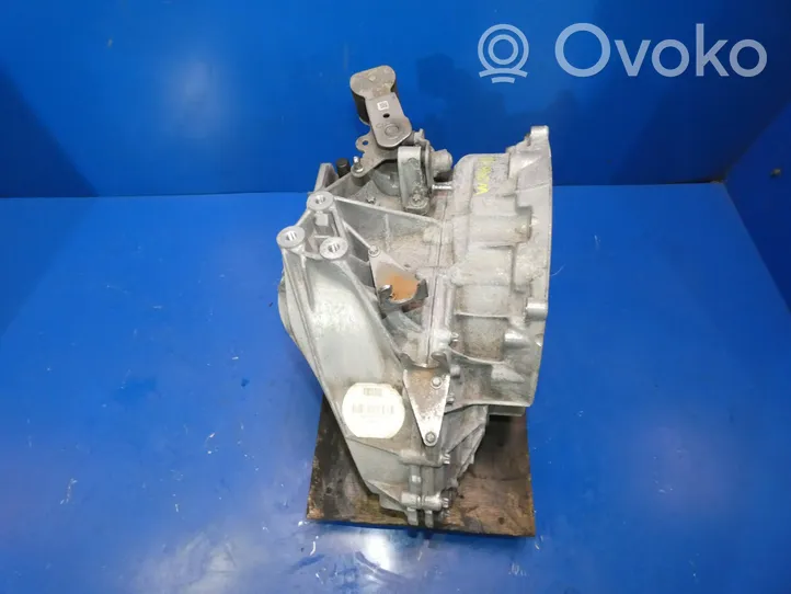 Mercedes-Benz B W246 W242 Manual 6 speed gearbox A1762610201