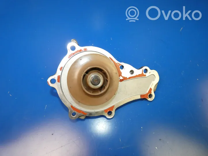 Volvo V40 Pompe de circulation d'eau 