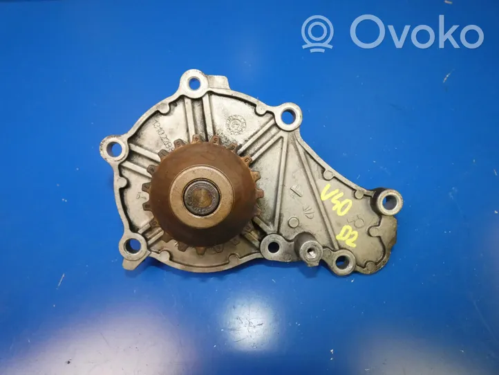 Volvo V40 Pompe de circulation d'eau 