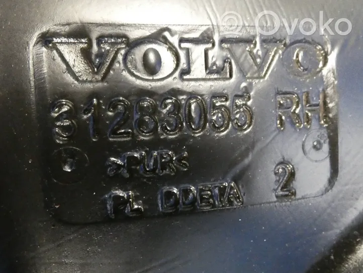 Volvo V40 Wygłuszenie / Pianka błotnika przedniego 31283055