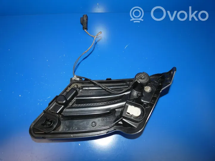 Volvo V60 Lampa przednia 