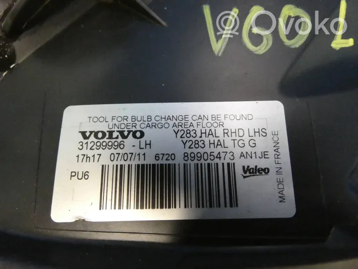 Volvo V60 Lampa przednia 31299996