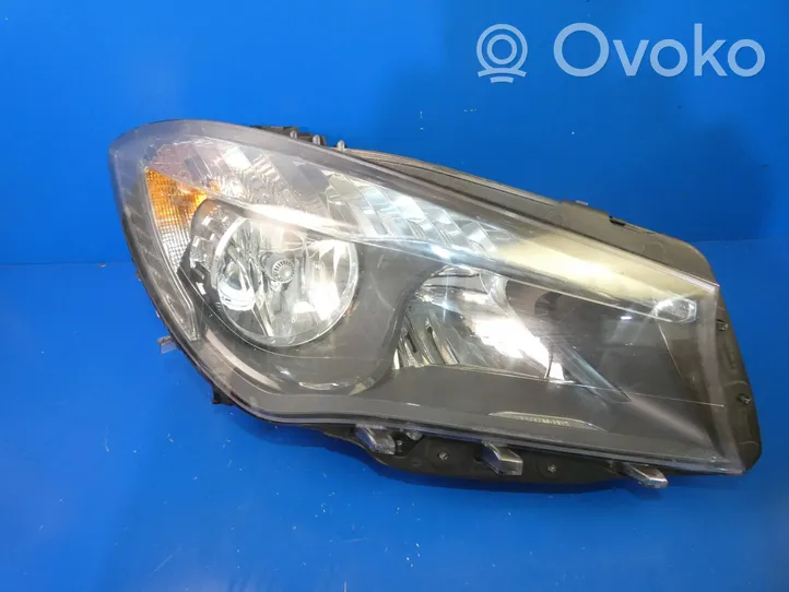 Mercedes-Benz CLA C117 X117 W117 Lampa przednia A1178200661