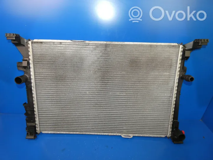 Mercedes-Benz GLA W156 Dzesēšanas šķidruma radiators A2465001203