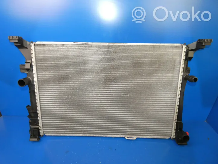 Mercedes-Benz GLA W156 Dzesēšanas šķidruma radiators A2465001203