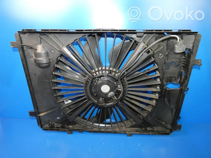 Mercedes-Benz CLA C117 X117 W117 Radiator cooling fan shroud A2045001255