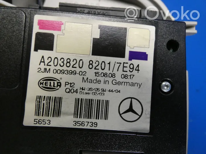 Mercedes-Benz CLC CL203 Illuminazione sedili anteriori A2038208201