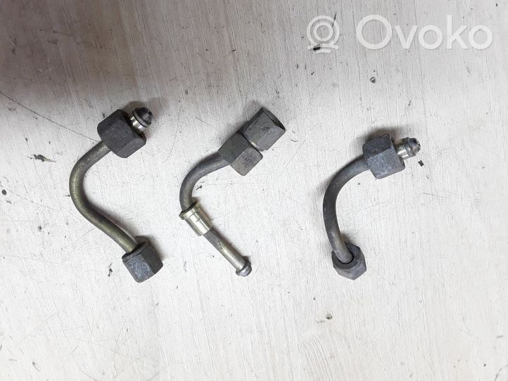 Opel Astra H Tuyau d'alimentation conduite de carburant 