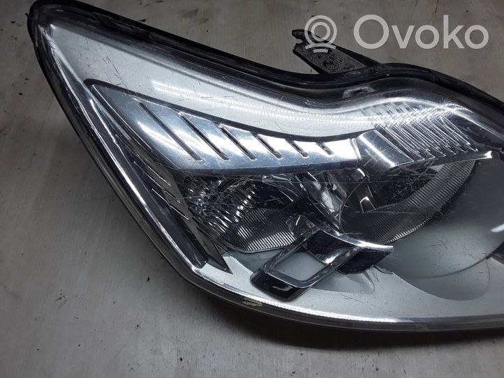 Ford Focus Headlight/headlamp 