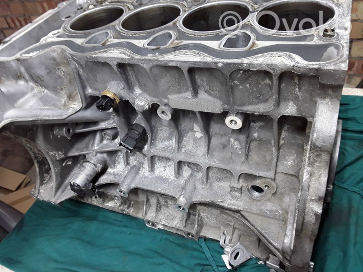 BMW 1 E81 E87 Engine block 7552789