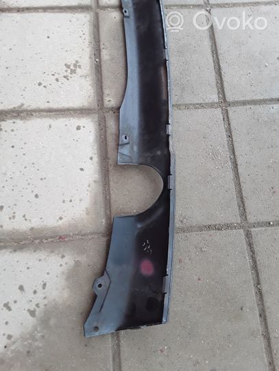 BMW 3 F30 F35 F31 Takapuskurin alaosan lista 8054501