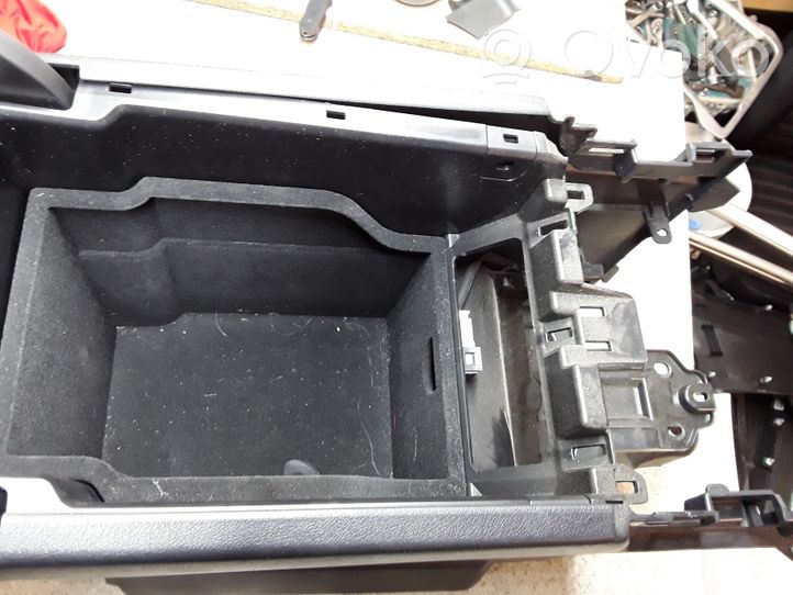 Lexus RX 450H Armrest 5891248150