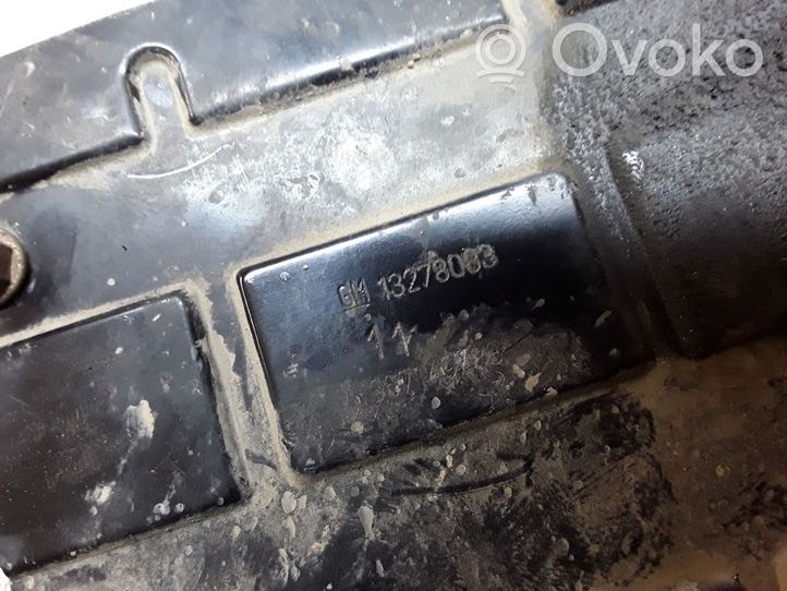 Opel Astra J Moottorin ohjausyksikön pidike 13278083