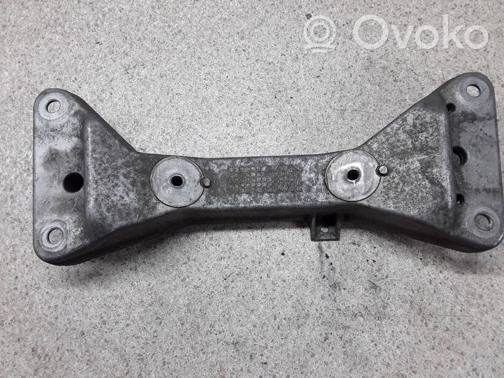 BMW 4 F32 F33 Supporto di montaggio scatola del cambio 6796605