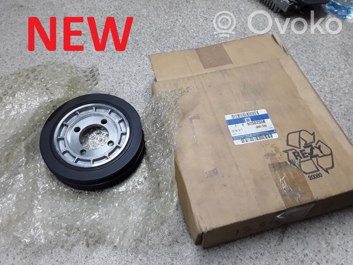 Opel Astra F Crankshaft pulley 90502558