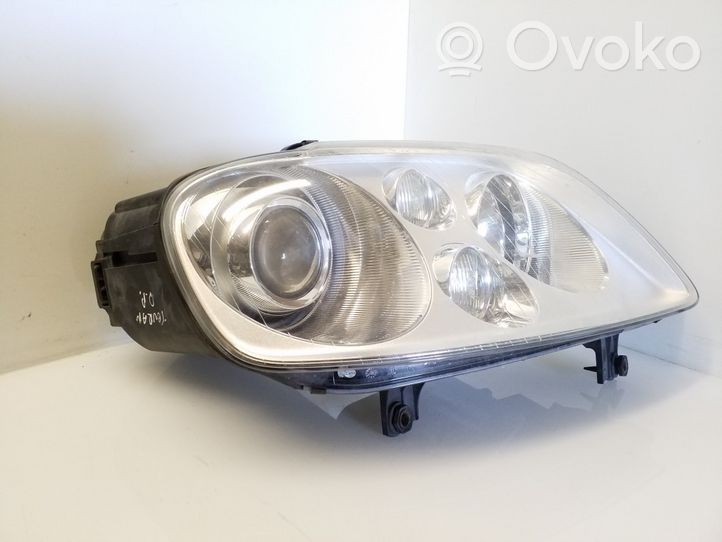 Volkswagen Touran I Faro/fanale 1T0941032