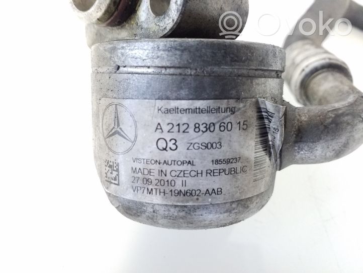 Mercedes-Benz E W212 Tuyau de climatisation A2128306015