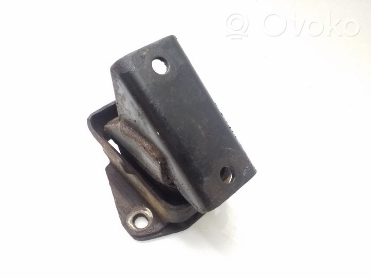 Mitsubishi Pajero Sport I Supporto di montaggio del motore MR210868