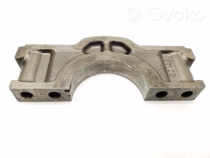 Mercedes-Benz E W211 Supporto dell’albero motore 6420110311