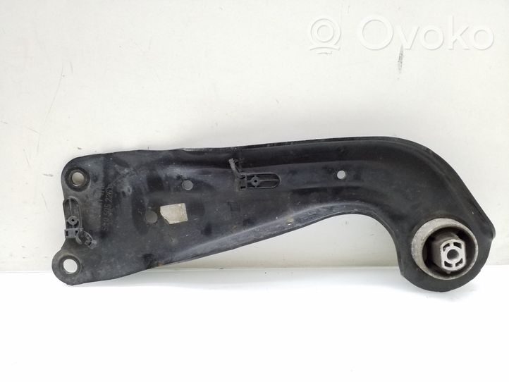 Volkswagen Touran III Triangle bras de suspension supérieur arrière 5Q0505226C