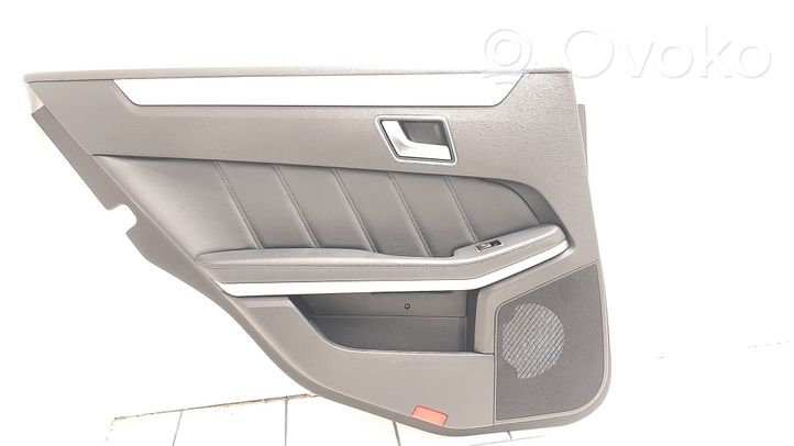 Mercedes-Benz E W212 Rivestimento del pannello della portiera posteriore A2127301722