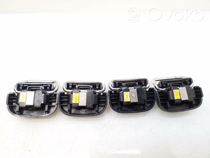 Audi A6 S6 C7 4G Supporto nel bagagliaio/baule 4G9863539