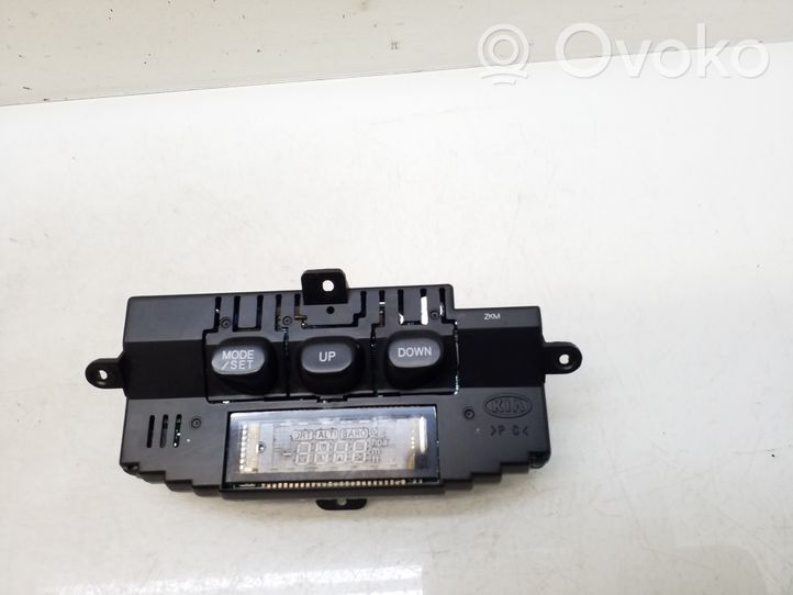 KIA Sorento Monitor / wyświetlacz / ekran 940A03E010